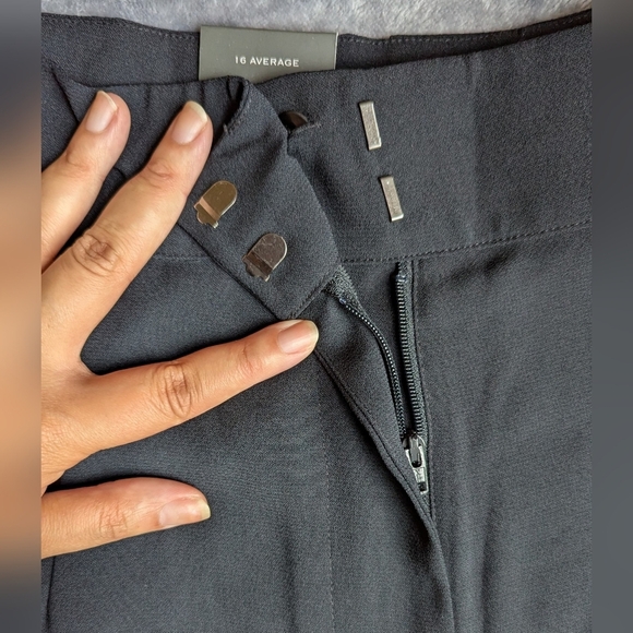 Madison Career Dress Pants Womens Size 16 Straight Leg Pockets Black NWT Rayon - Picture 5 of 10